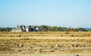 Model homes nearing completion in Phase I of the single-family section of Lakeside DFW. 